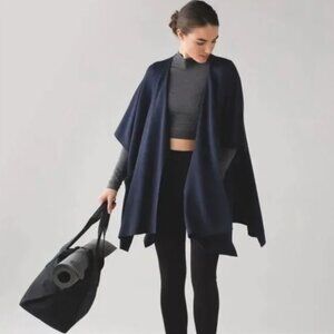 Lululemon After Asana Women's Navy Shawl